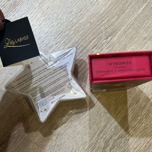 Lilly Lashes in Mykonos and Miami - Picture 3 of 3